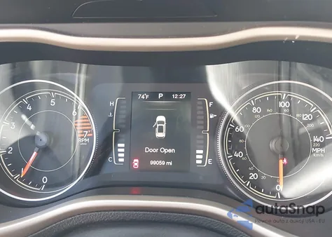 2016 Jeep Cherokee Latitude z USA, uszkodzony, nr VIN 1C4PJLCBXGW113665